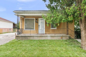 Charming Cozy 2-Bedroom Retreat in South Windsor